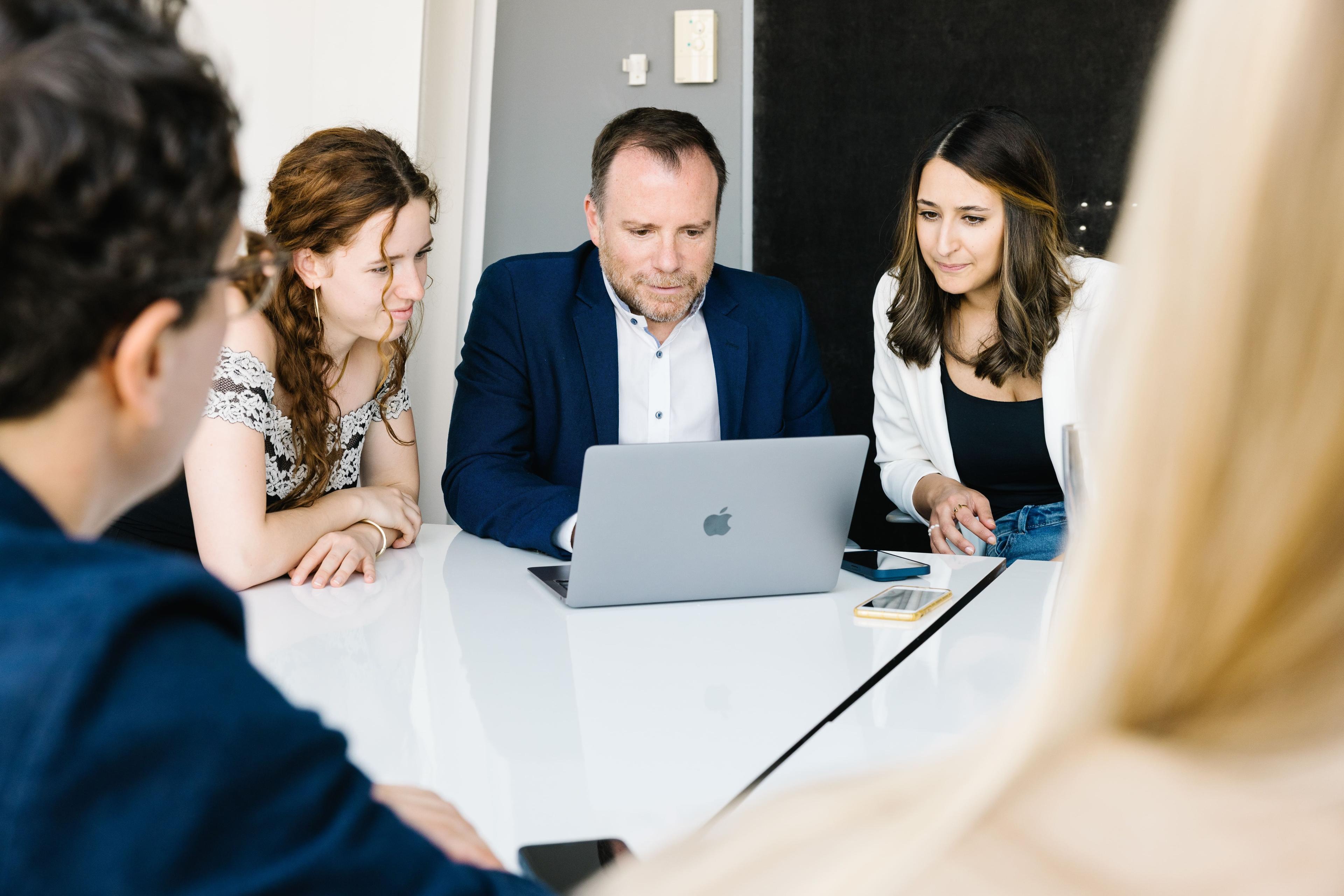 IT Business Analyst / Projektleiter:in (w/m/d) hero